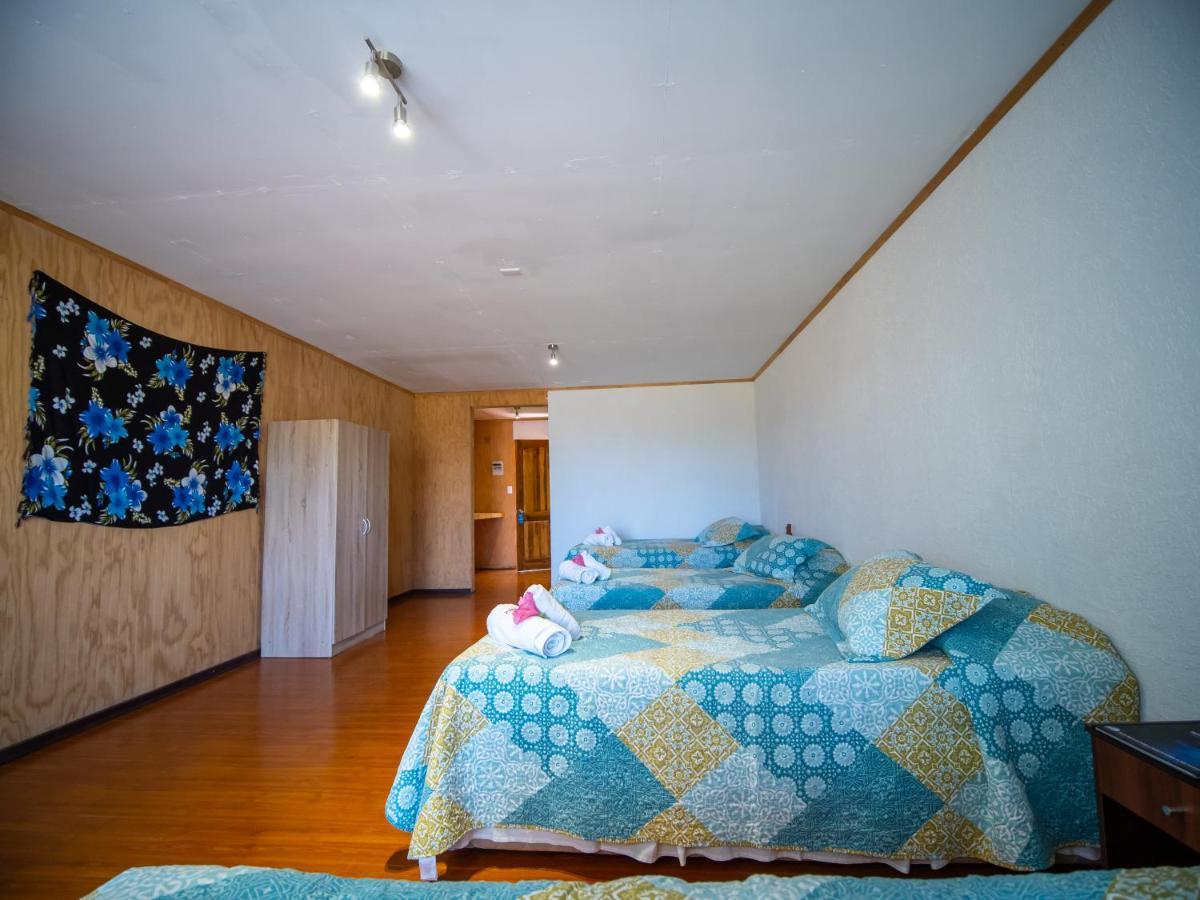 Tupa Hotel Hanga Roa Exterior photo